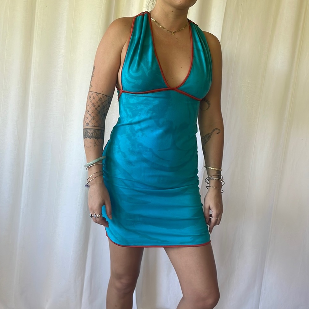 Vintage indah body con dress